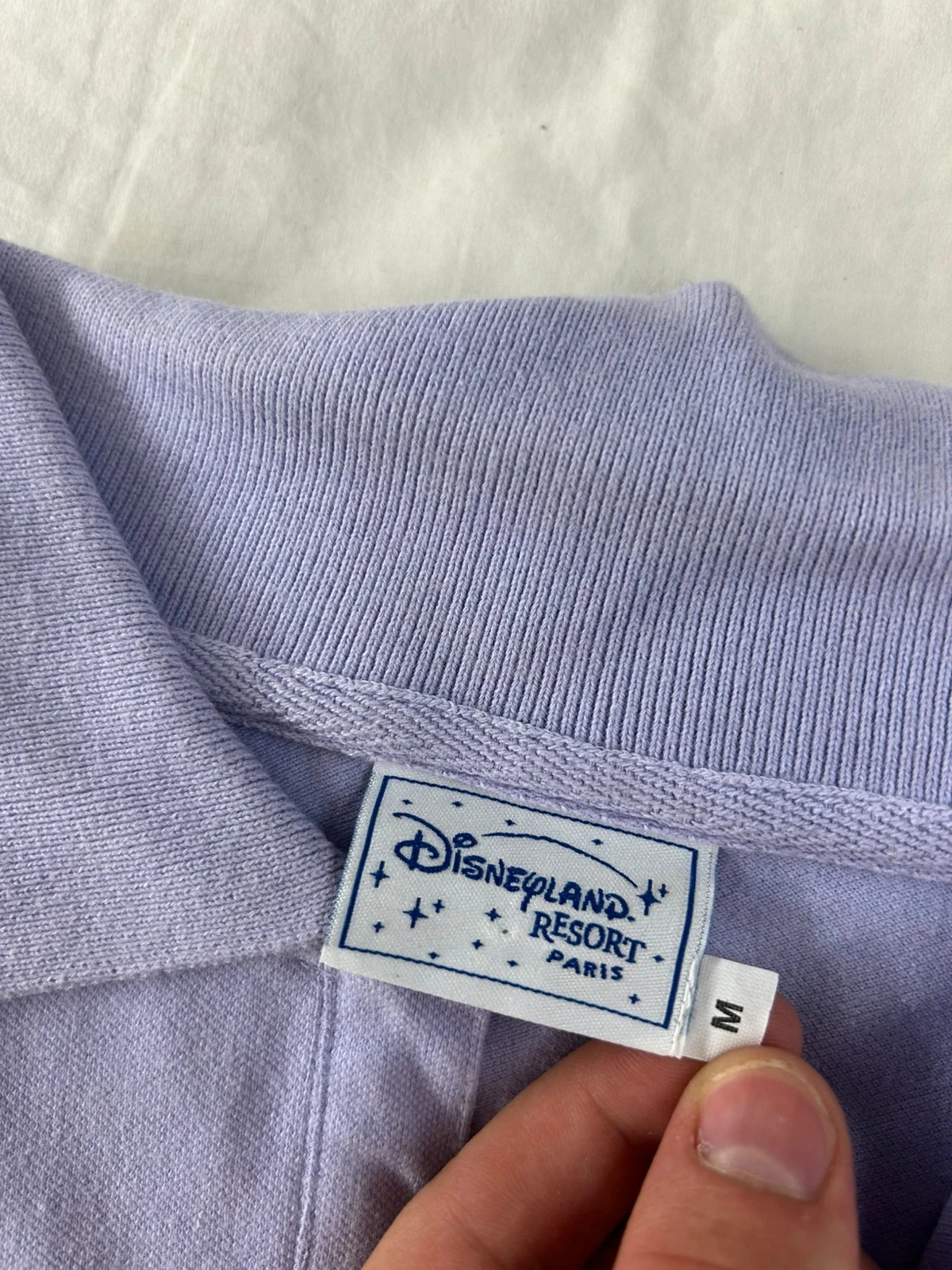 Polo violeta Lila Disneyland resort paris estilo retro Y2K logo bordado talla M – photo 5
